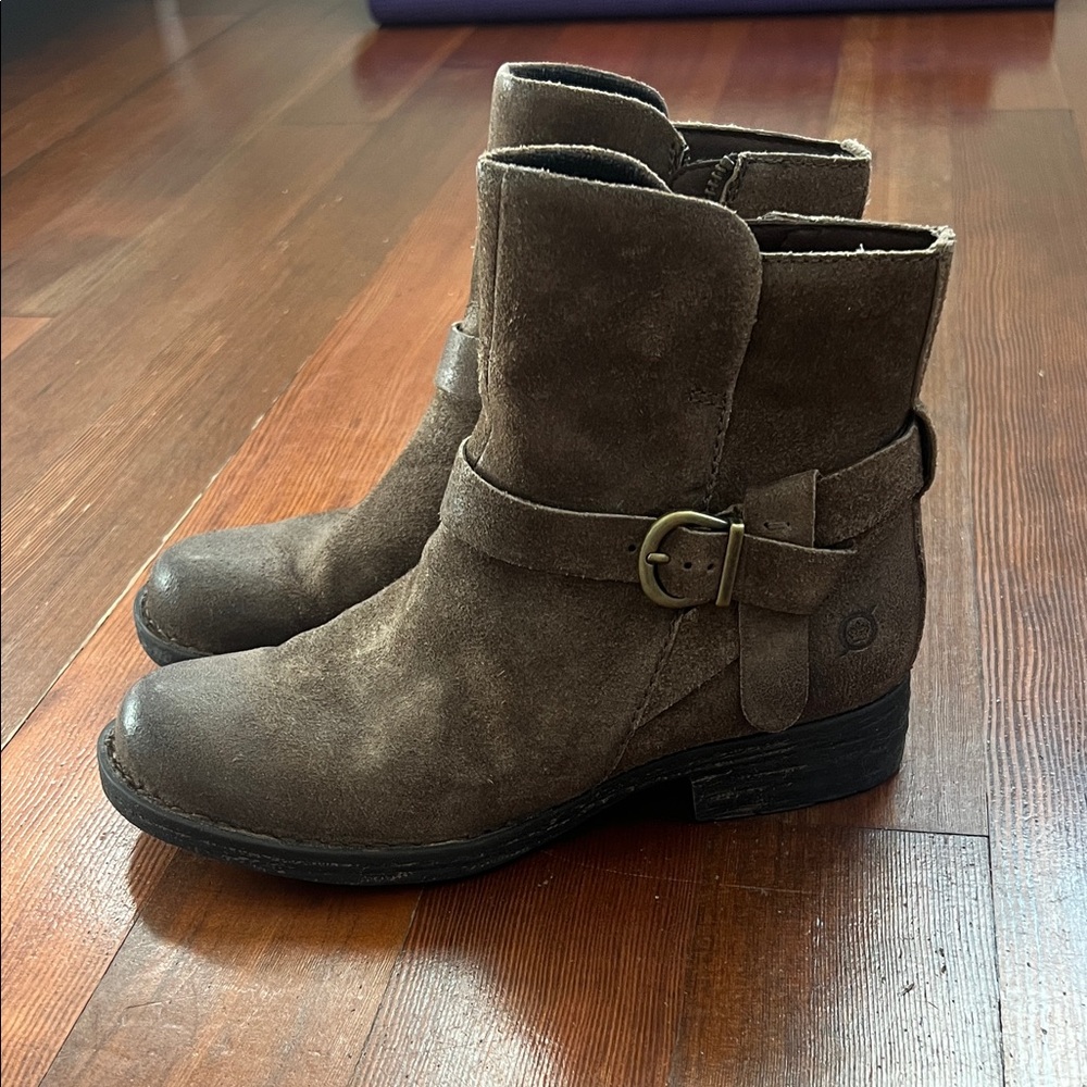Women's Born Brown Suede Ankle Boots Size 7